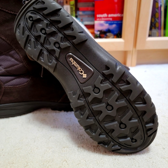 Columbia Women's Brown Suede Winter Boot - Picture 3 of 4
